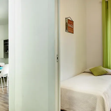 Gocce - Joes Flat 2 Modern